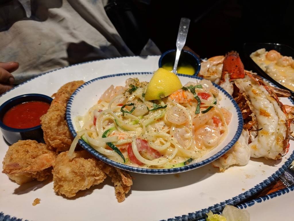 Red Lobster | restaurant | 7921 Dream St, Florence, KY 41042, USA | 8593717151 OR +1 859-371-7151