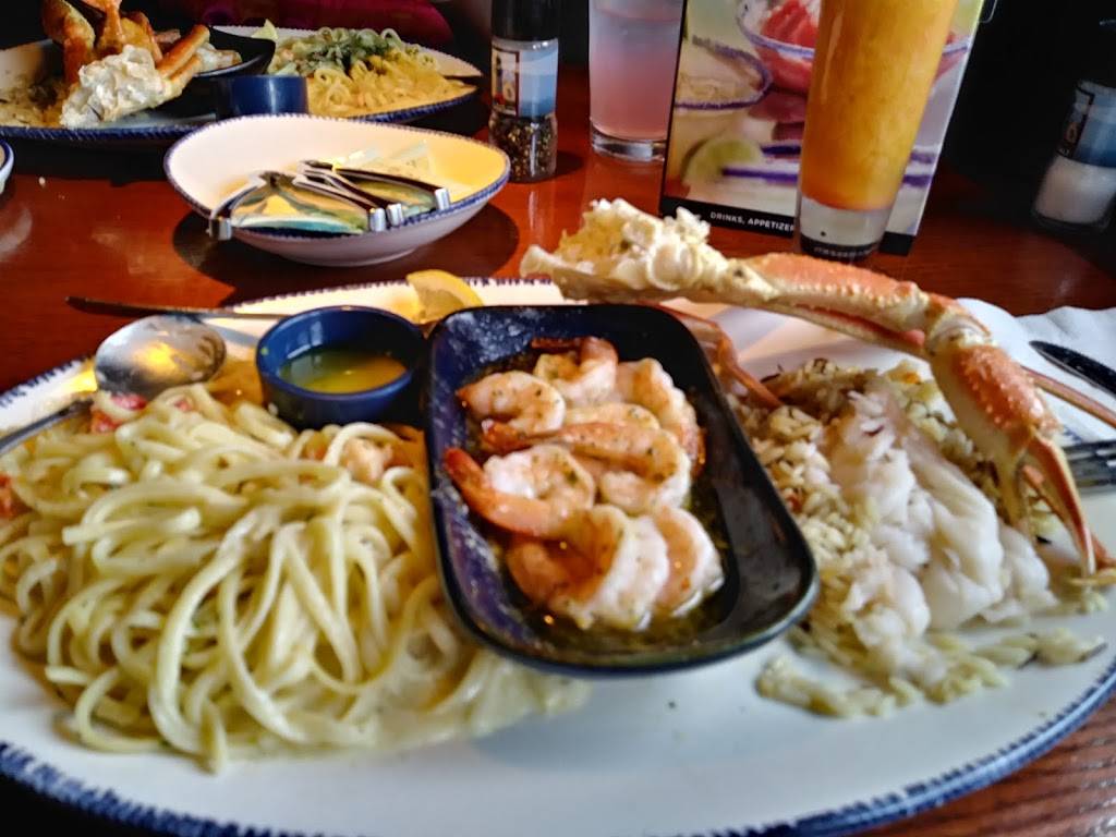 Red Lobster | restaurant | 25901 Hoover Rd, Warren, MI 48089, USA | 5867590010 OR +1 586-759-0010