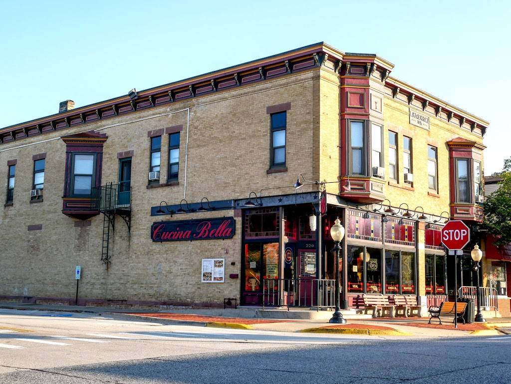 Cucina Bella | restaurant | 220 S Main St, Algonquin, IL 60102, USA | 8474582504 OR +1 847-458-2504
