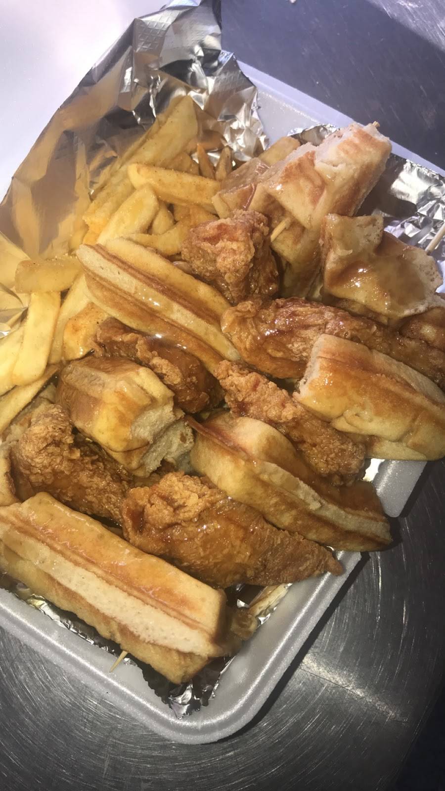 Dirty Bird Chicken N Waffles LLC | restaurant | 6004 Buffalo Ave, Niagara Falls, NY 14304, USA | 7165647161 OR +1 716-564-7161