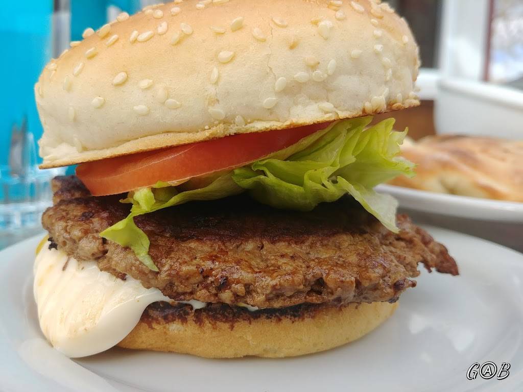 Au Petit Relais | restaurant | 1242 Rue Principale, Batiscan, QC G0X 1A0, Canada | 4183620335 OR +1 418-362-0335