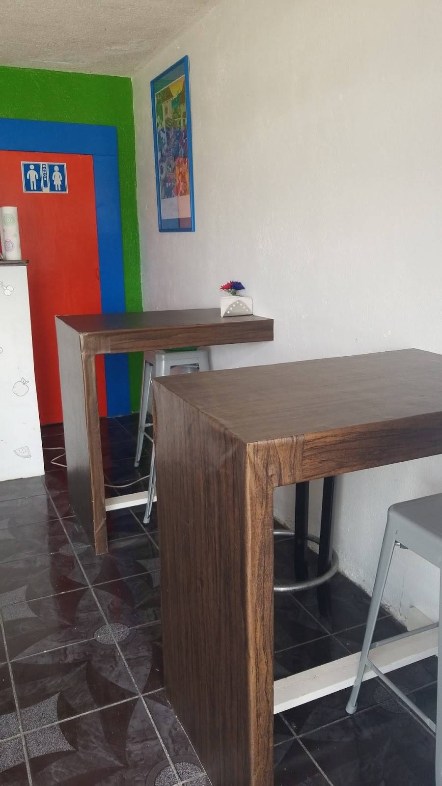 Jugos y antojitos Mexican place | restaurant | 22185, Sanchez Taboada Produtsa, 22185 Tijuana, B.C., Mexico | 016647708458 OR +52 664 770 8458