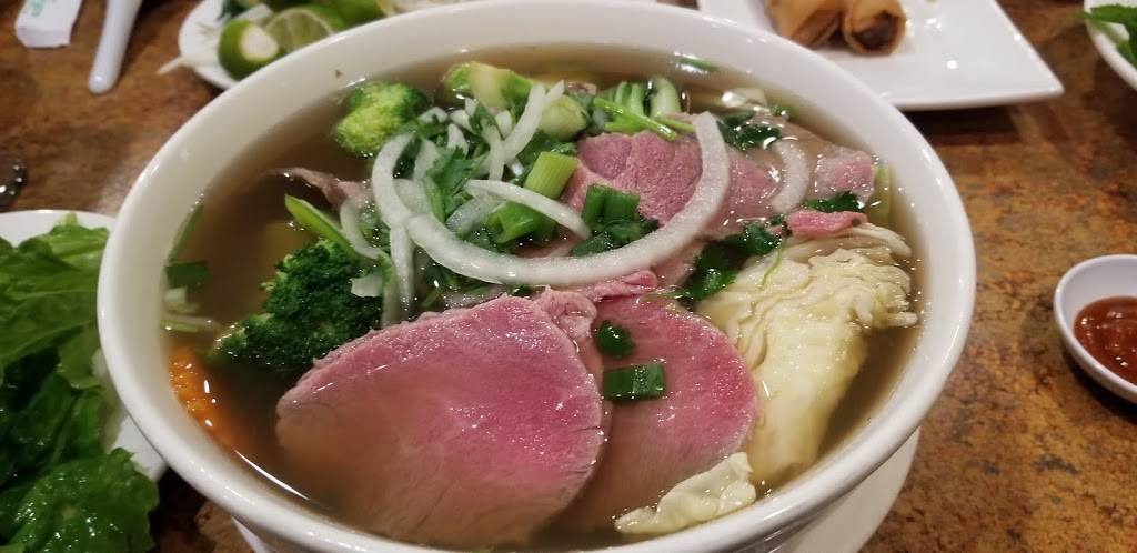 Pho Thanh Binh | restaurant | 107 Via Pico Plaza, San Clemente, CA 92672, USA | 9493693879 OR +1 949-369-3879