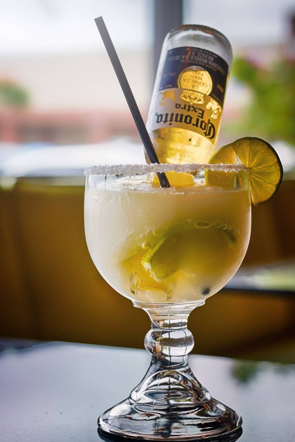 Rio Mambo | restaurant | Cityview Center, 6125 SW Loop 820 #820, Fort Worth, TX 76132, USA | 8174233124 OR +1 817-423-3124