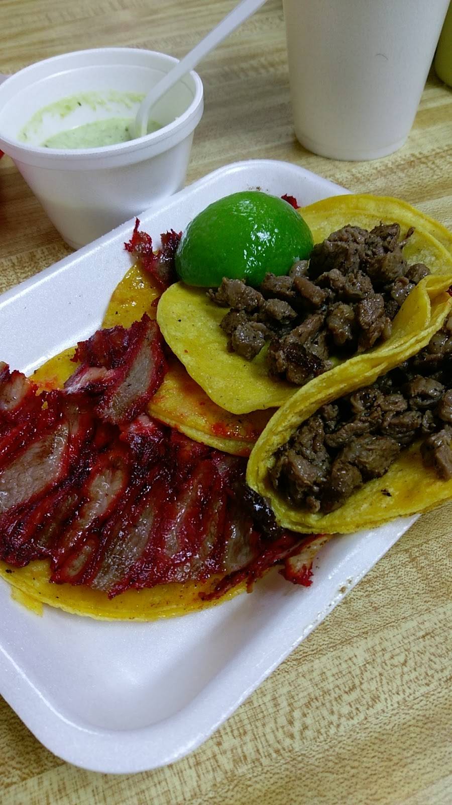 Carnitas La Cotorra | restaurant | 2031 S Buckner Blvd, Dallas, TX 75217, USA | 2143918988 OR +1 214-391-8988