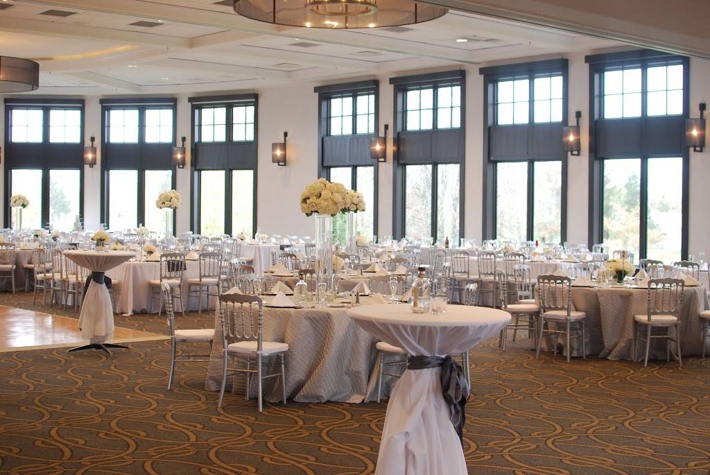 Watermark Country Club | restaurant | 5500 Cascade Rd SE, Grand Rapids, MI 49546, USA | 6169490570 OR +1 616-949-0570