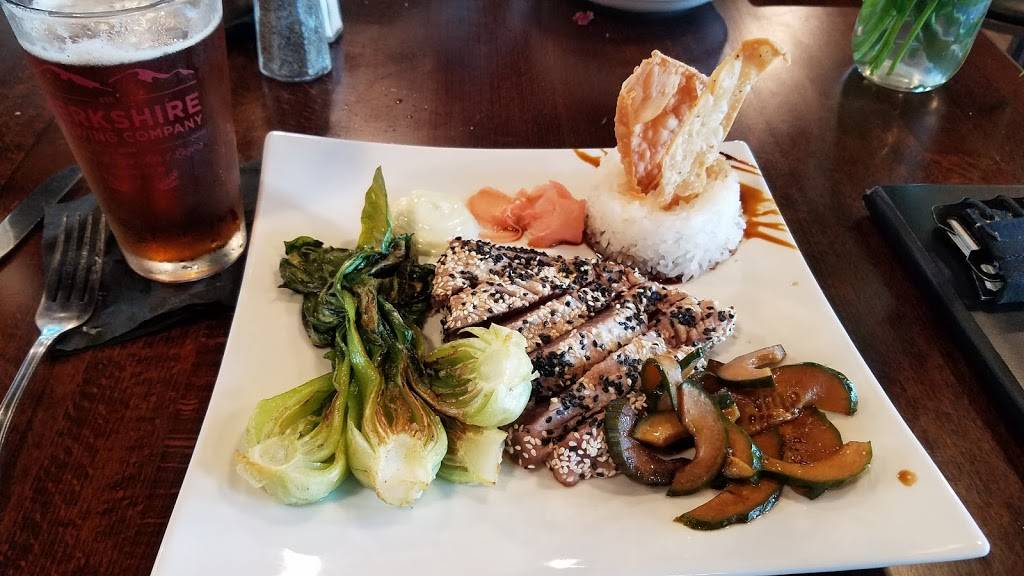 435 Bar & Grille | restaurant | 435 Lancaster St, Leominster, MA 01453, USA | 9787981111 OR +1 978-798-1111