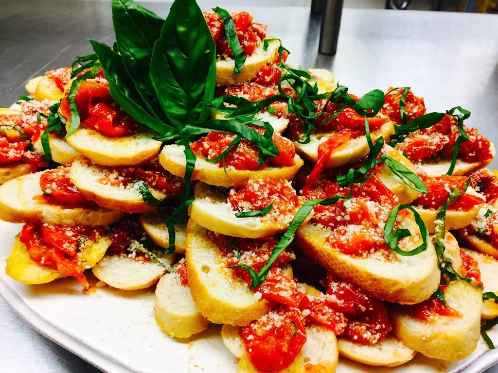 Tavola | restaurant | 7098 Mahoning Ave, Austintown, OH 44515, USA | 3305188039 OR +1 330-518-8039