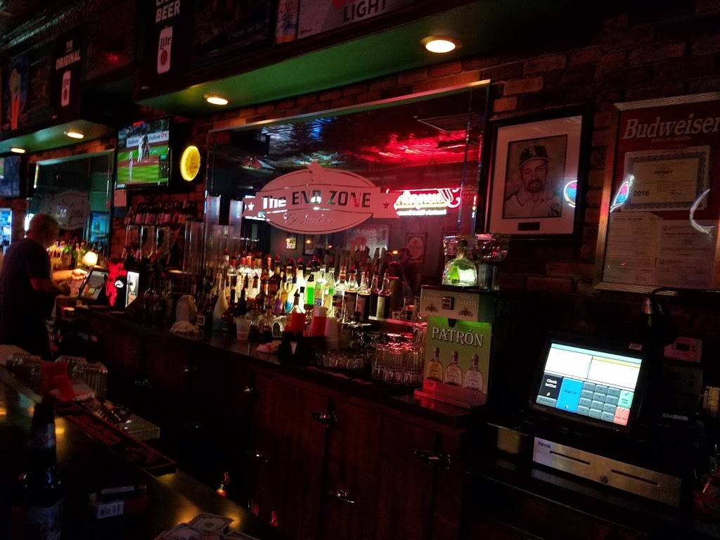 End Zone Bar & Grill | restaurant | 314 Main St, Hobart, IN 46342, USA | 2199420647 OR +1 219-942-0647