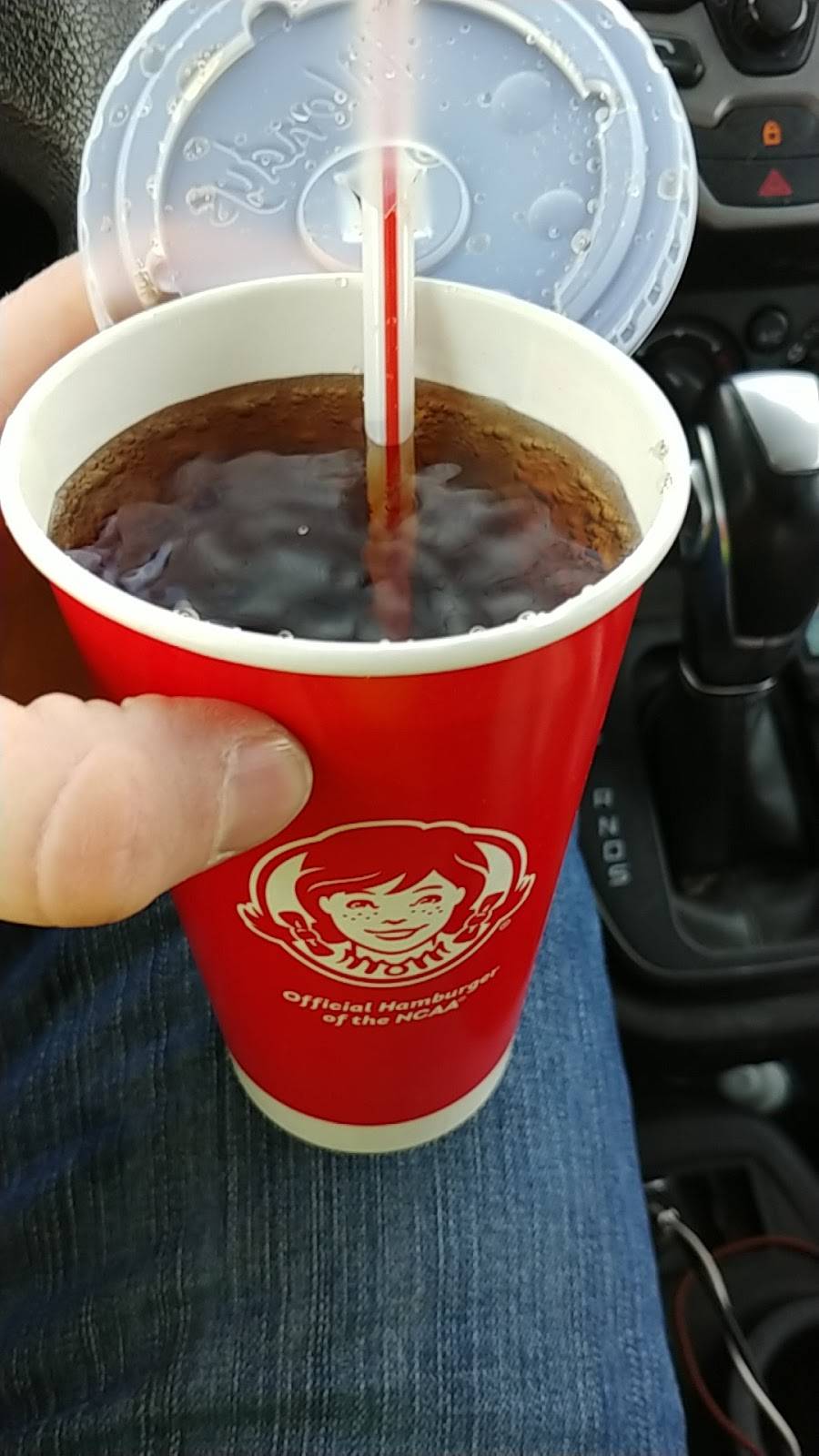 Wendys | restaurant | 105 N Ridge Rd, Minooka, IL 60447, USA | 8154676002 OR +1 815-467-6002