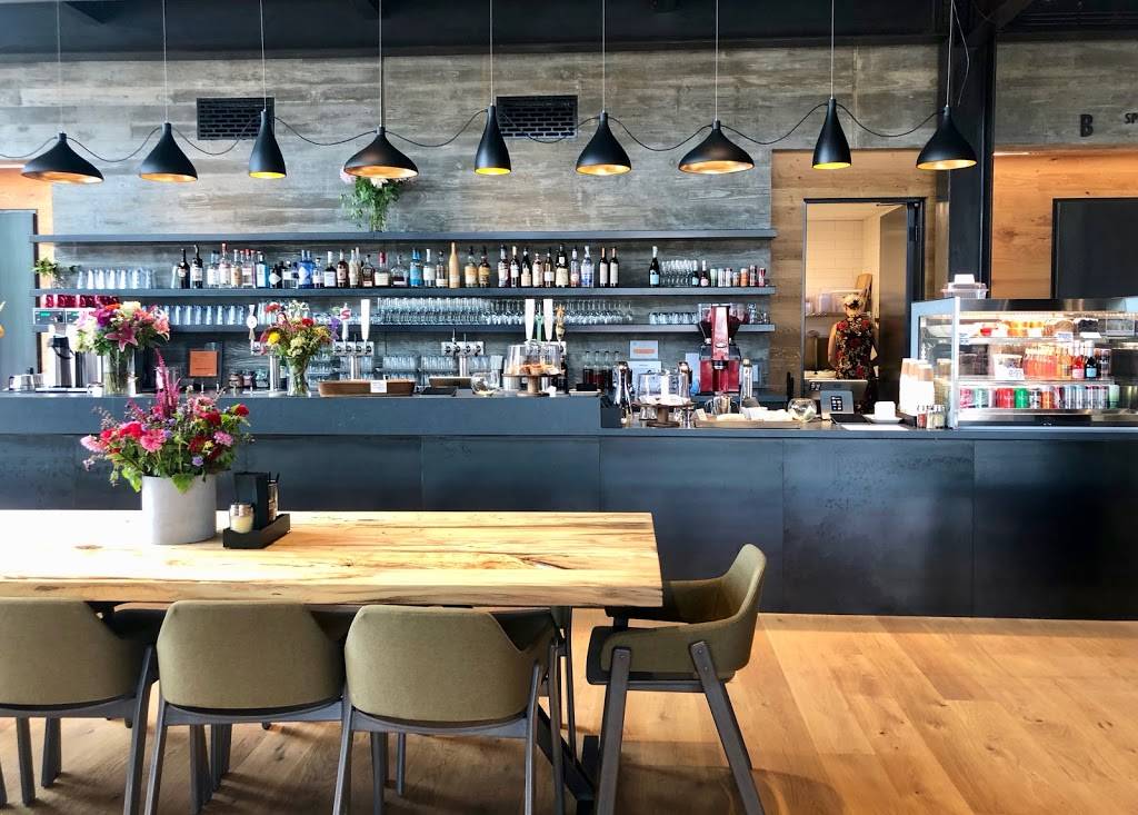 The Commons Bar/Café | restaurant | 477 W Spring St, Fayetteville, AR 72701, USA | 4797777017 OR +1 479-777-7017