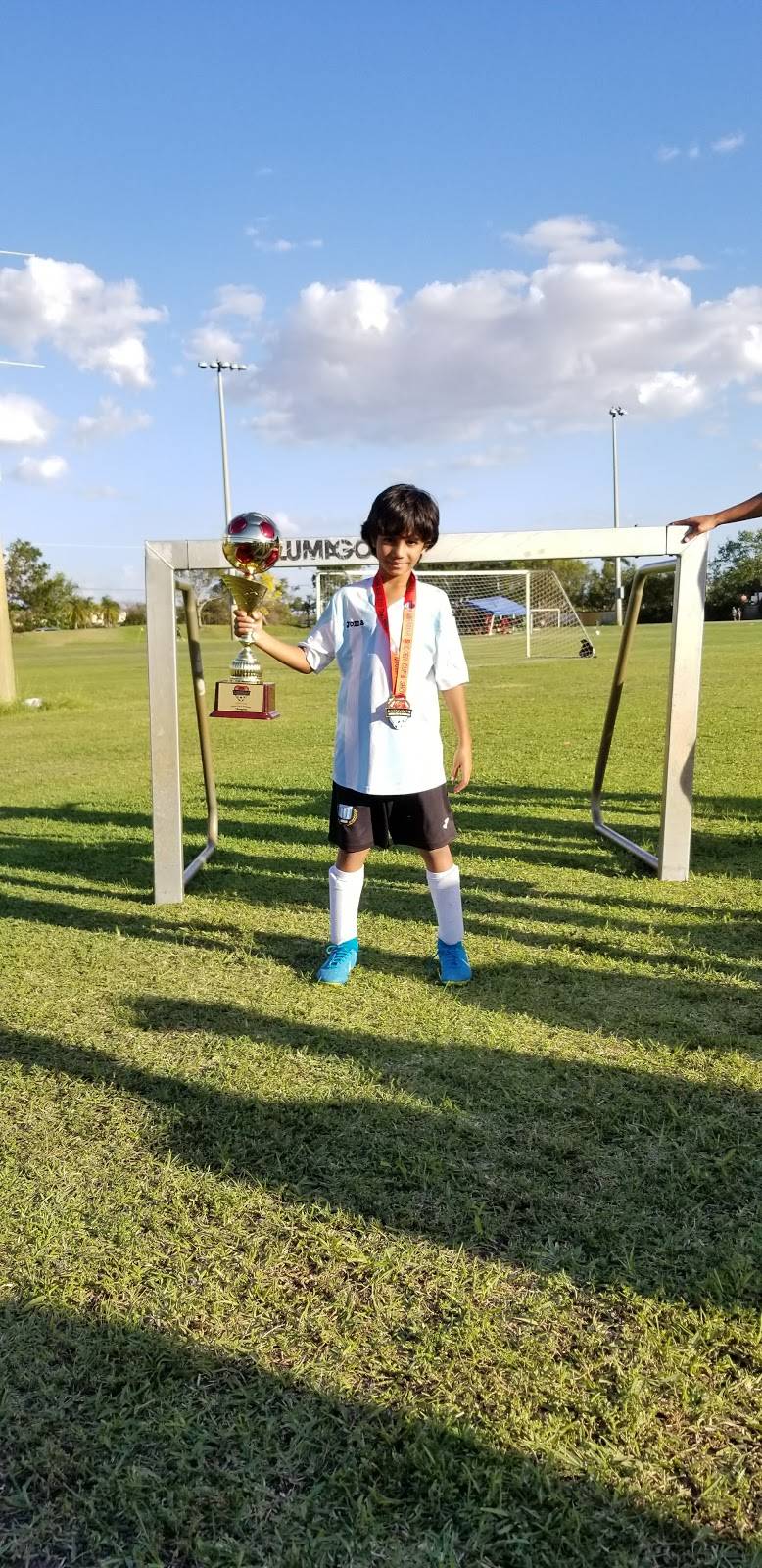 China One | restaurant | 18459 Miramar Pkwy, Miramar, FL 33029, USA | 9543221333 OR +1 954-322-1333