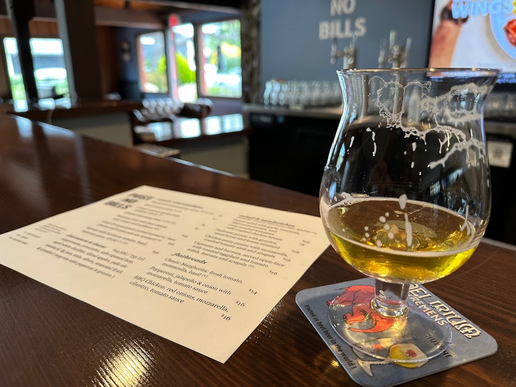 Post No Bills Craft Beer House | restaurant | 3744 The Barnyard, Carmel-By-The-Sea, CA 93923, USA | 8315748423 OR +1 831-574-8423