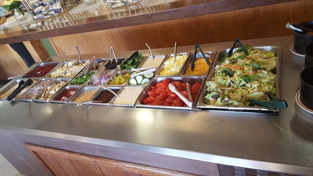 Richards | restaurant | 717 W Washington Center Rd, Fort Wayne, IN 46825, USA | 2604894279 OR +1 260-489-4279