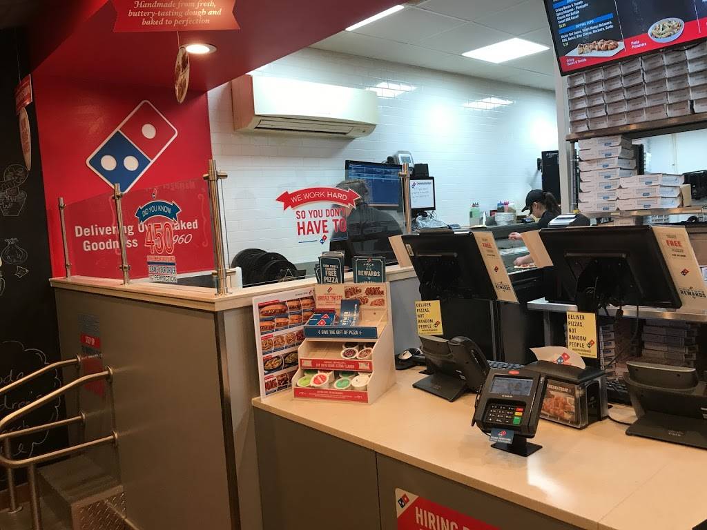 Dominos Pizza | meal delivery | 506 S Camp Meade Rd, Linthicum Heights, MD 21090, USA | 4106843030 OR +1 410-684-3030