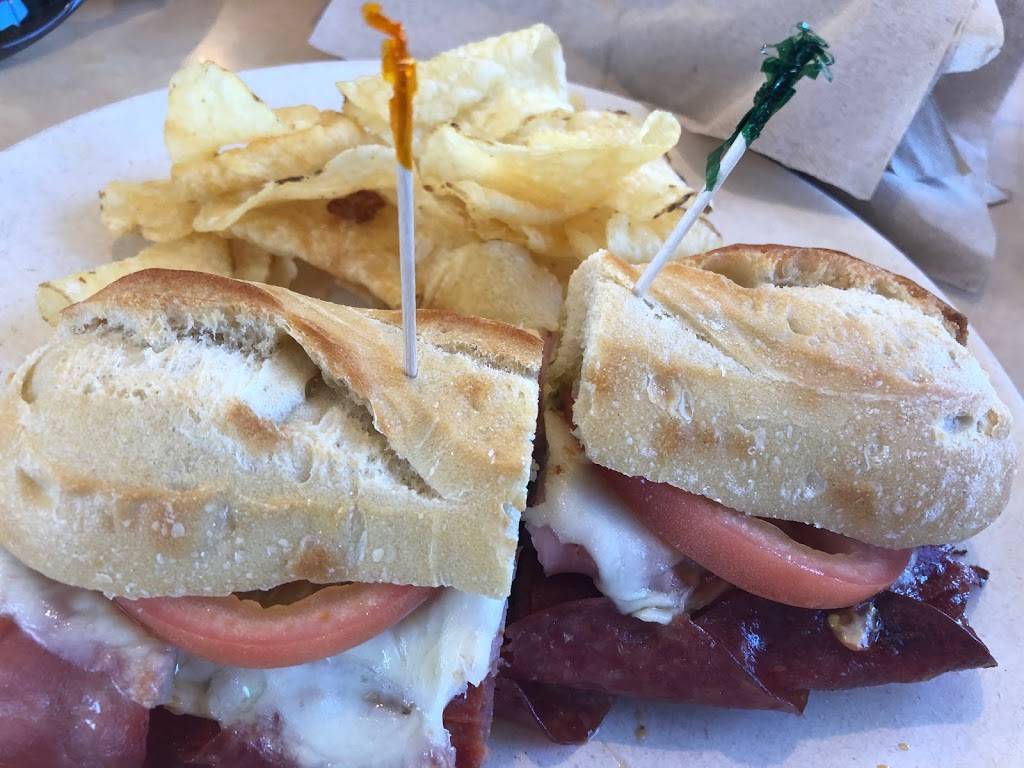 Cafe Julia | cafe | 561 Huron St, South Haven, MI 49090, USA | 2696397988 OR +1 269-639-7988