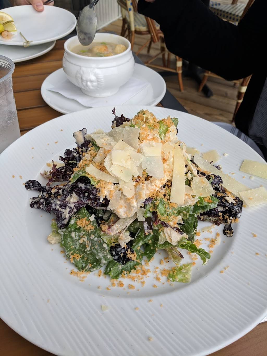 Reelhouse Marina Bay | restaurant | 552 Victory Rd, Quincy, MA 02171, USA | 6175000884 OR +1 617-500-0884