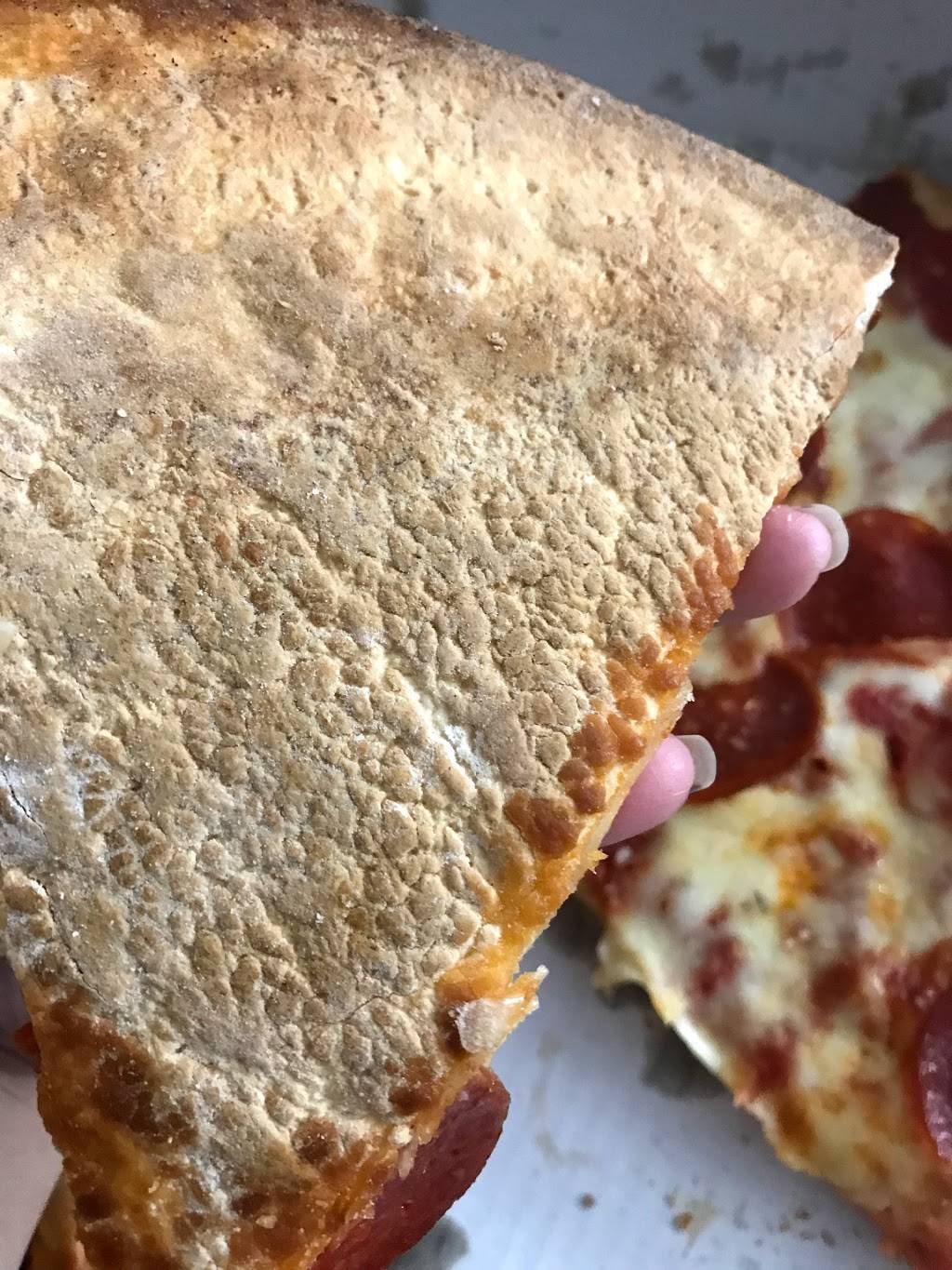 Marks Pizza | restaurant | 615 N Blackhawk Blvd, Rockton, IL 61072, USA | 8156241007 OR +1 815-624-1007