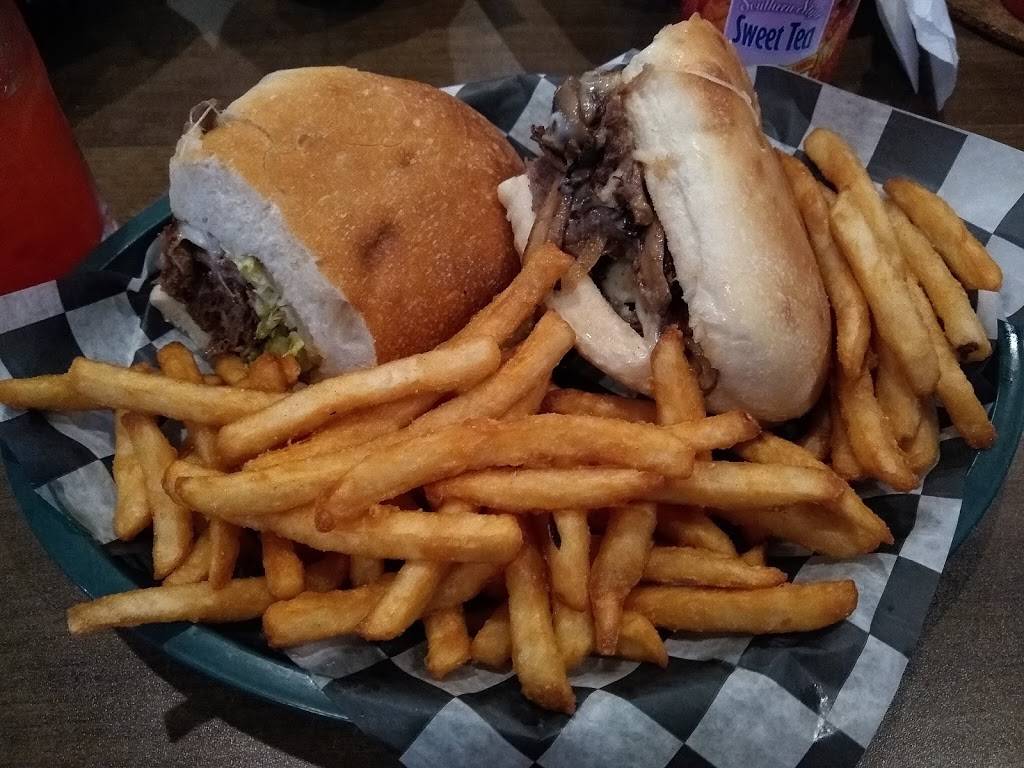 Johnstown Inn | restaurant | 1310 Frankstown Rd, Johnstown, PA 15902, USA | 8145355439 OR +1 814-535-5439