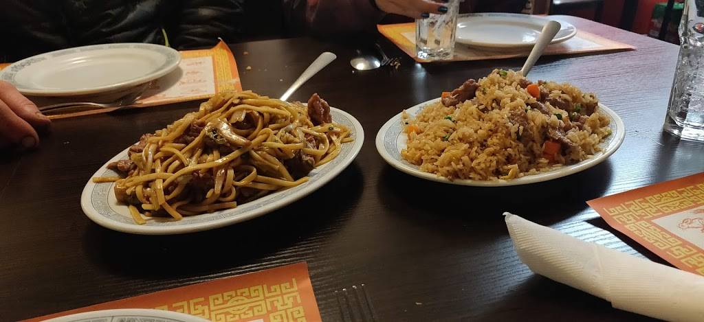 Peking Chinese Restaurant | restaurant | 825 Lincoln St, Rhinelander, WI 54501, USA | 7153691556 OR +1 715-369-1556