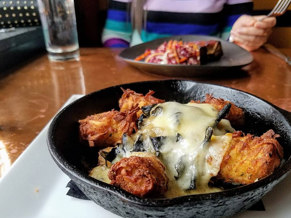 Black Trumpet | restaurant | 29 Ceres St, Portsmouth, NH 03801, USA | 6034310887 OR +1 603-431-0887