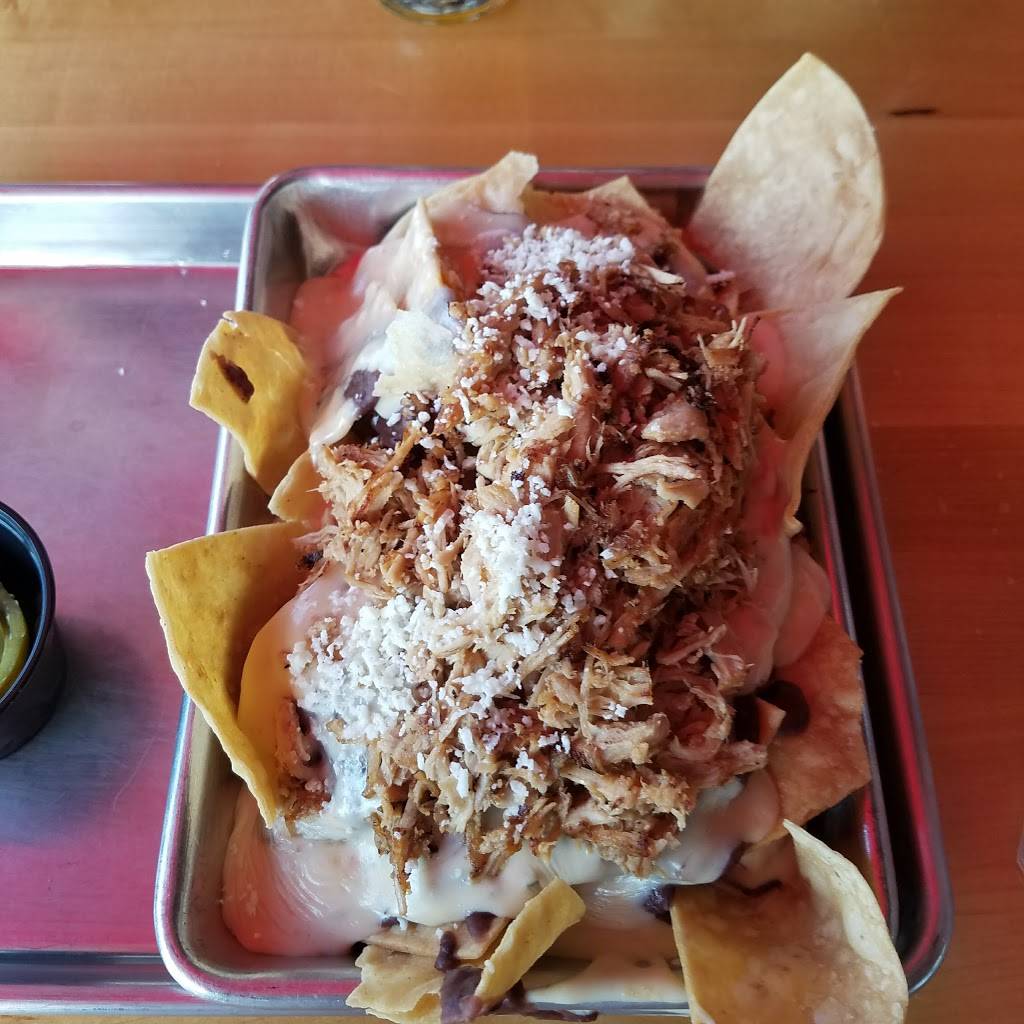 Lavaca St Bar | restaurant | 3121 S Lamar Blvd, Austin, TX 78704, USA | 5122913407 OR +1 512-291-3407