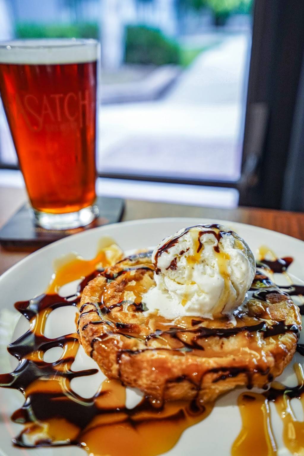 The Glowbal Bite | restaurant | 200 No, Admiral Byrd Rd, Salt Lake City, UT 84116, USA | 8017465157 OR +1 801-746-5157