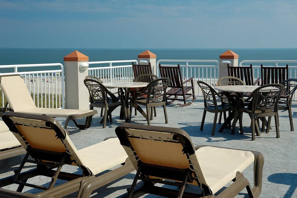 The Montreal Beach Resort | restaurant | 1025 Beach Ave, Cape May, NJ 08204, USA | 6098847011 OR +1 609-884-7011