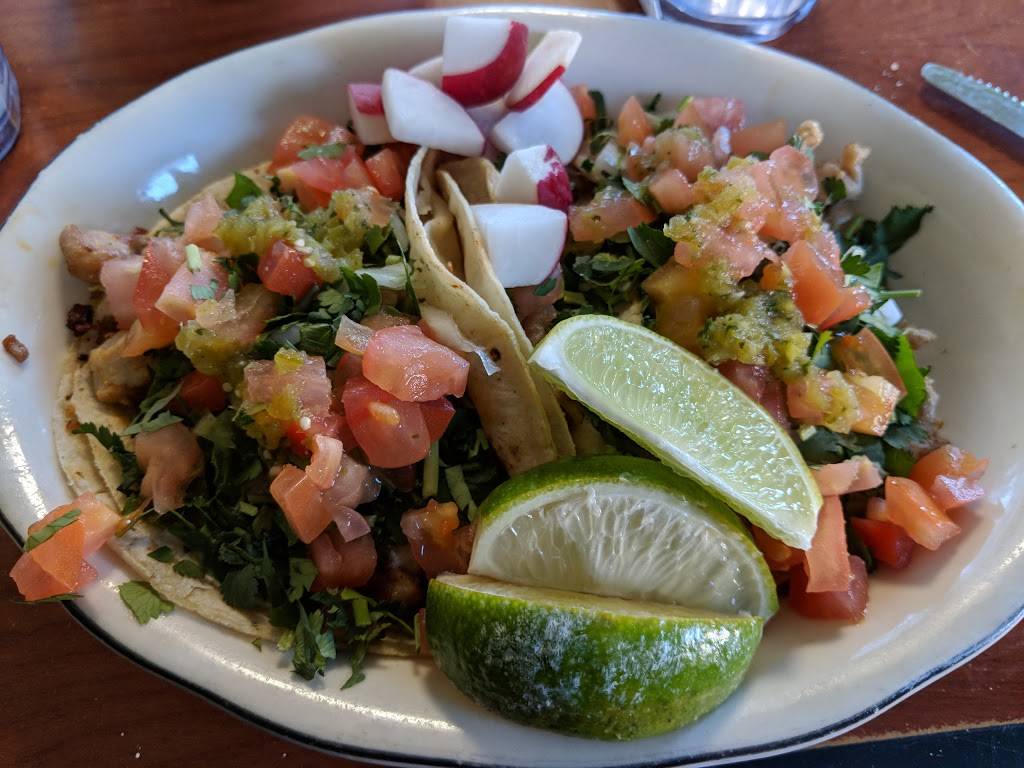 Tacos El Poblano | restaurant | 122 Nepperhan Ave, Yonkers, NY 10701, USA | 9149631111 OR +1 914-963-1111