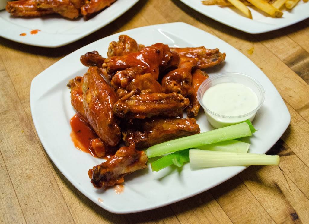 JoJos Tavern | restaurant | 2677 Nottingham Way, Trenton, NJ 08619, USA | 6095862678 OR +1 609-586-2678