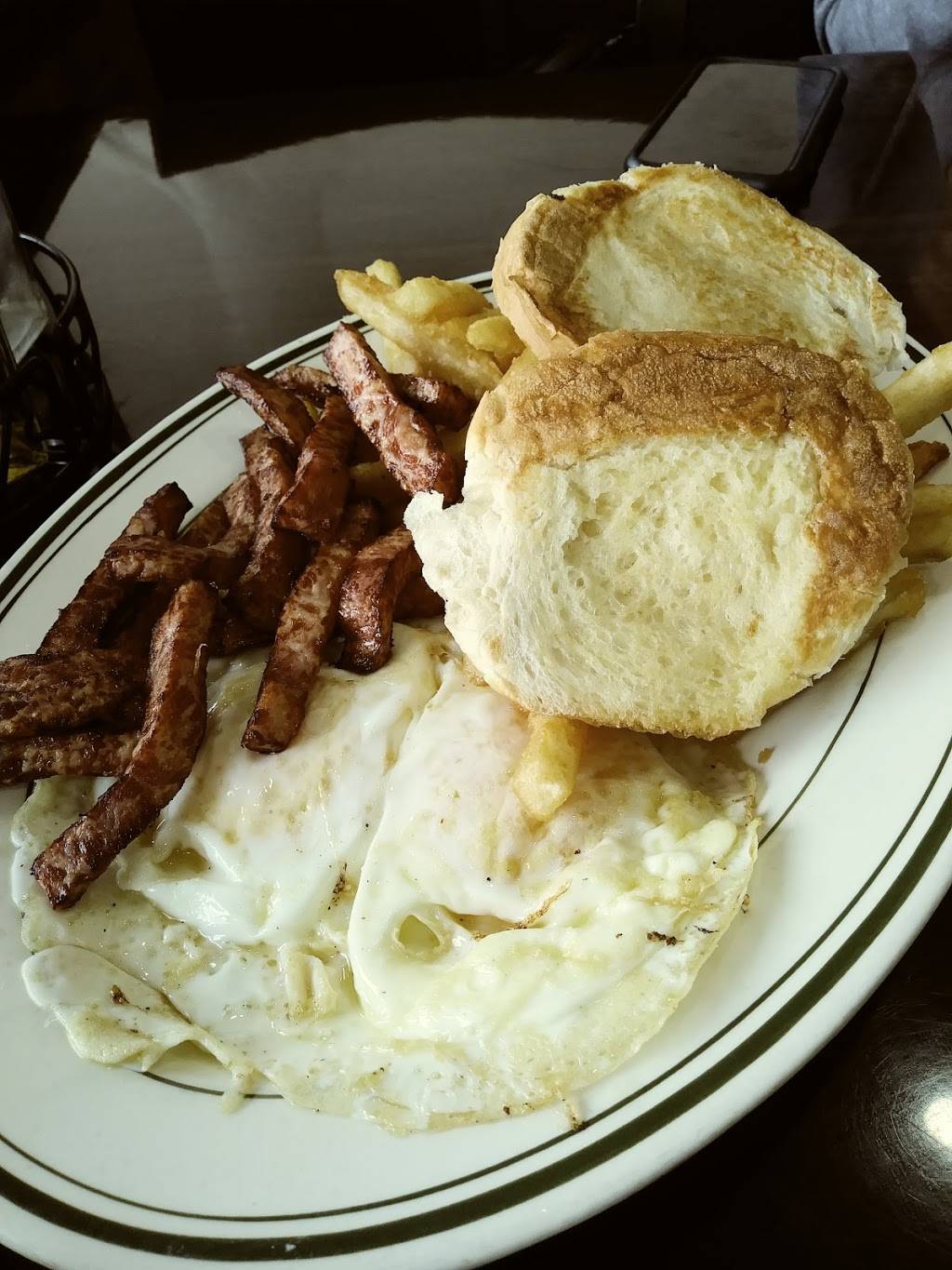 Caribe Restaurant | restaurant | 686 Park St, Hartford, CT 06106, USA | 8605480776 OR +1 860-548-0776