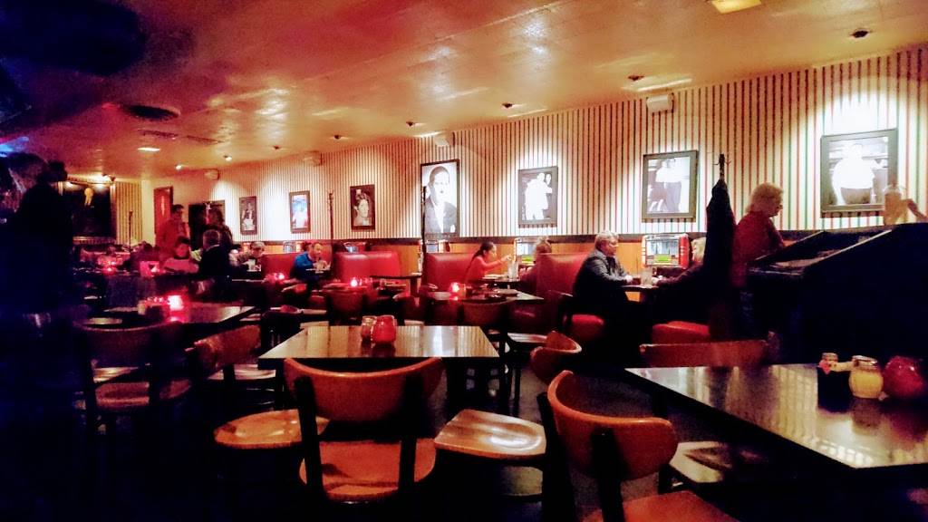 Campisis Restaurants | Mockingbird | restaurant | 5610 E Mockingbird Ln, Dallas, TX 75206, USA | 2148270355 OR +1 214-827-0355