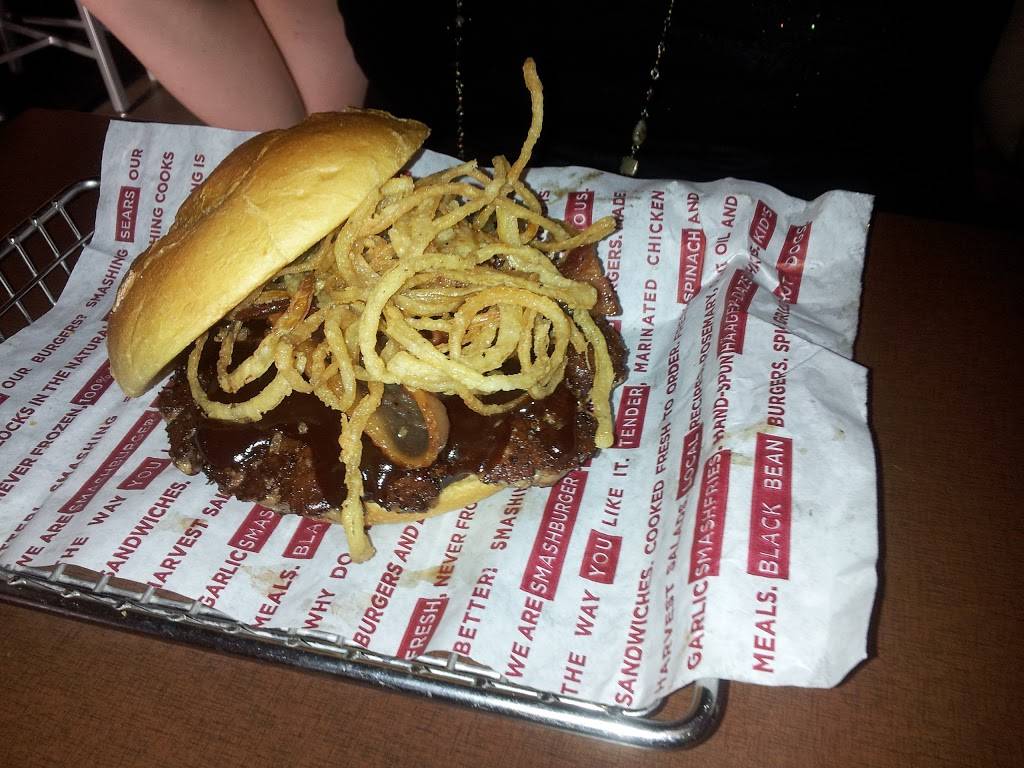 Smashburger | restaurant | 9915 W McDowell Rd Suite 101, Avondale, AZ 85392, USA | 6239363020 OR +1 623-936-3020