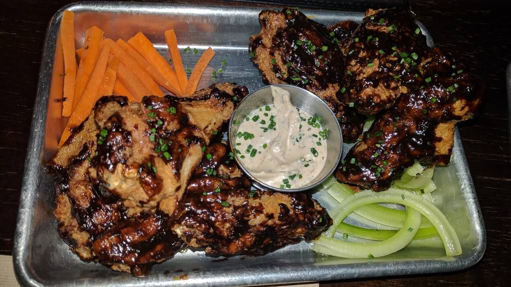 Founders Ale House | restaurant | 8771 Pico Blvd, Los Angeles, CA 90035, USA | 4247770079 OR +1 424-777-0079