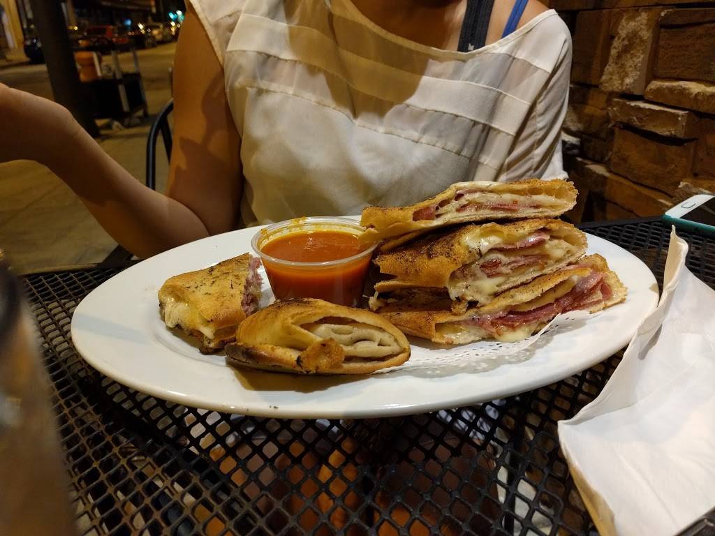 Stogie Joes Tavern | restaurant | 1801 E Passyunk Ave, Philadelphia, PA 19148, USA | 2154633030 OR +1 215-463-3030