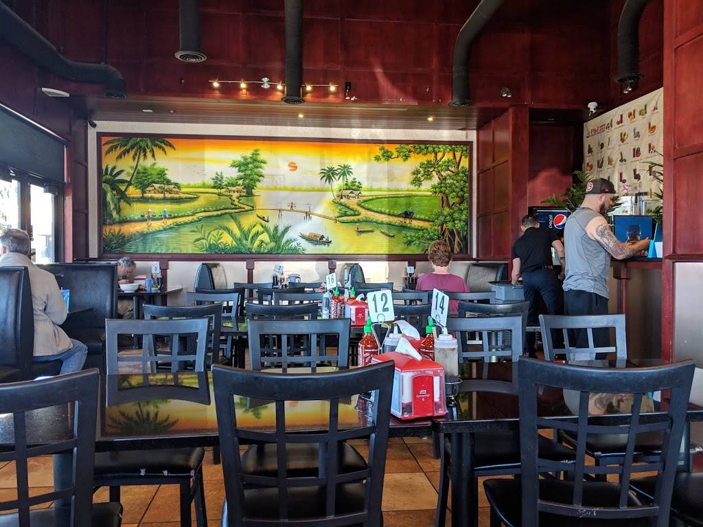 Pho 777 | restaurant | 323 Metzler Dr, Castle Rock, CO 80108, USA | 3036888178 OR +1 303-688-8178