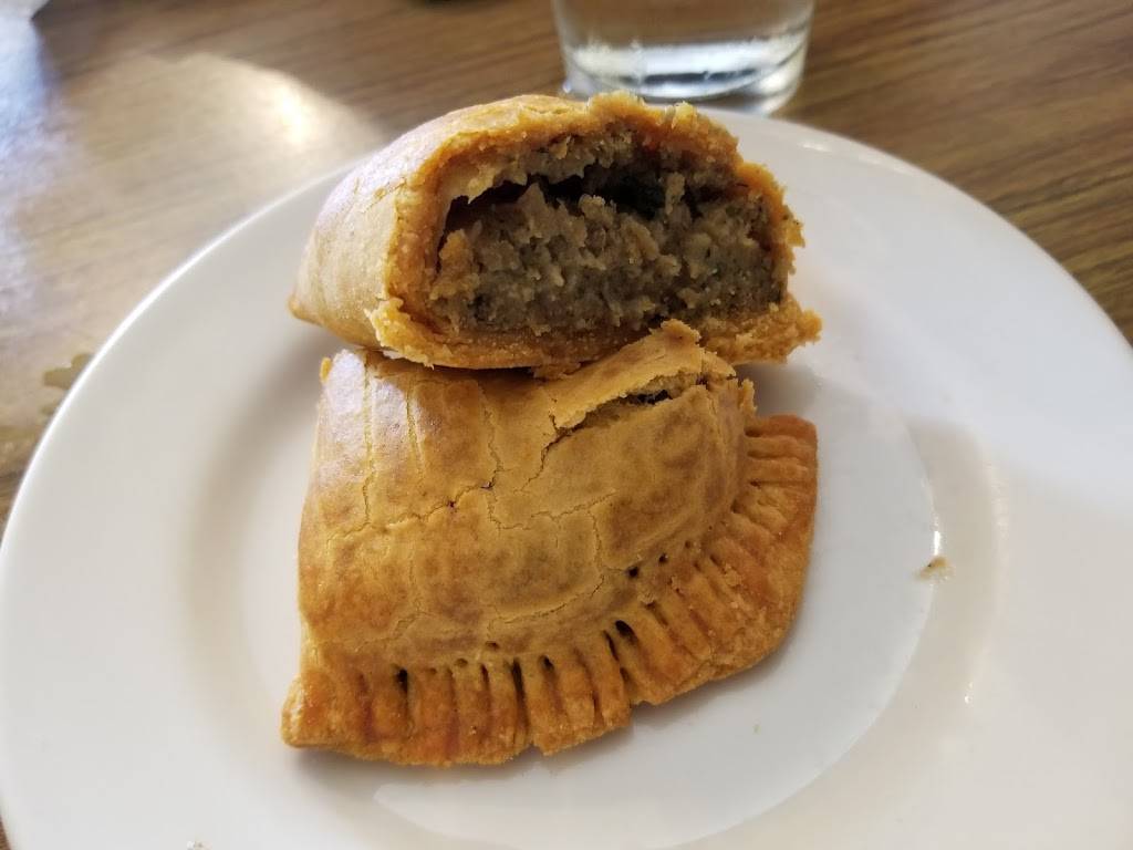 Jamerica Restaurant | restaurant | 1236 Williamson St, Madison, WI 53703, USA | 6082516234 OR +1 608-251-6234