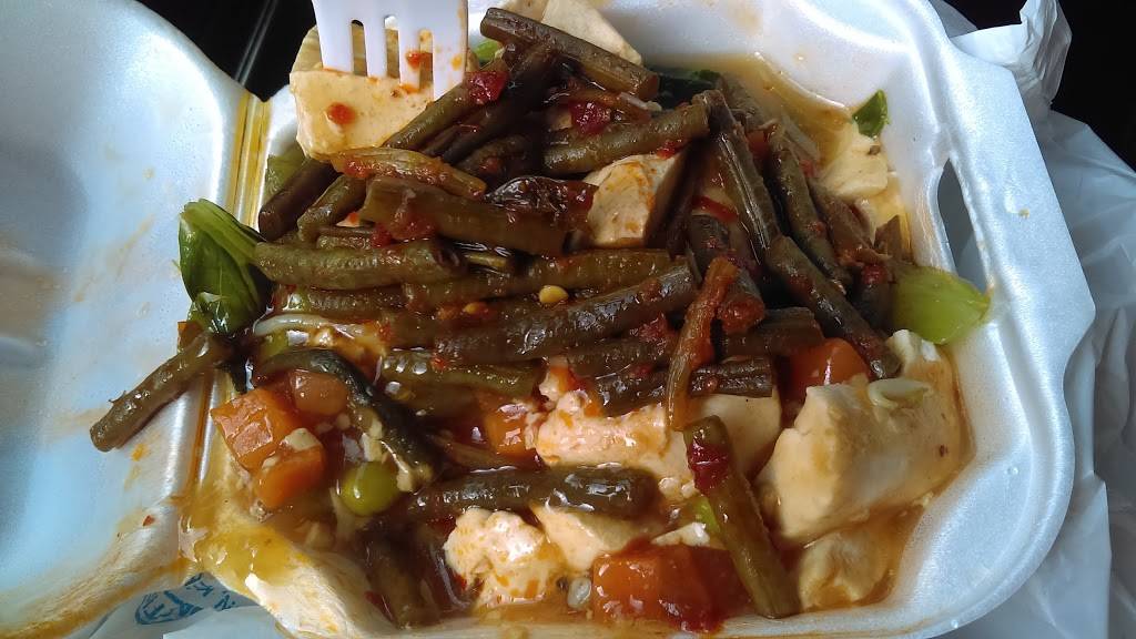 Carols Bun | restaurant | 139 E Broadway, New York, NY 10002, USA | 2125660203 OR +1 212-566-0203