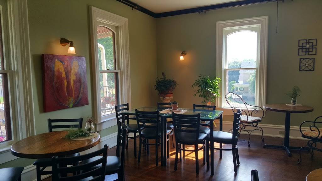 Bella Vita Cafe | restaurant | 138 1st St, Baraboo, WI 53913, USA | 6084482144 OR +1 608-448-2144