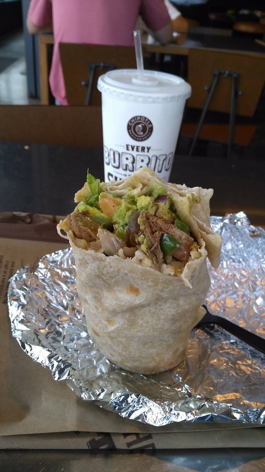 Chipotle Mexican Grill | restaurant | 3009 Washington Pike, Bridgeville, PA 15017, USA | 4122216515 OR +1 412-221-6515