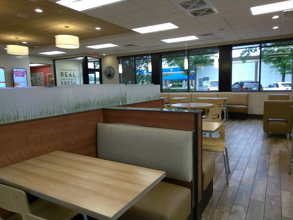 Wendys | restaurant | 6202 Gunn Hwy, Tampa, FL 33625, USA | 8132652204 OR +1 813-265-2204