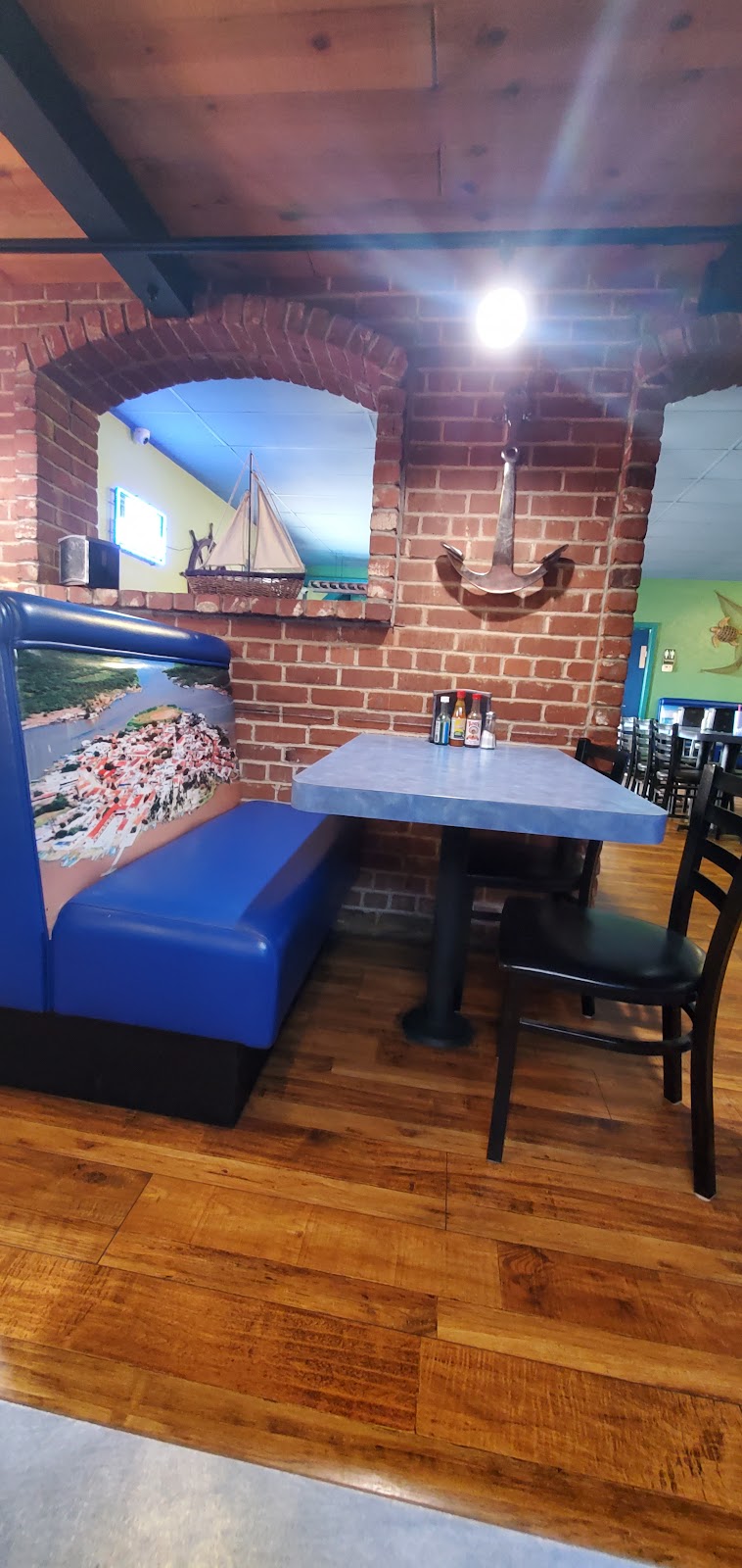 El malecon | restaurant | 58 E Mill Ave, Porterville, CA 93257, USA | 5598547102 OR +1 559-854-7102