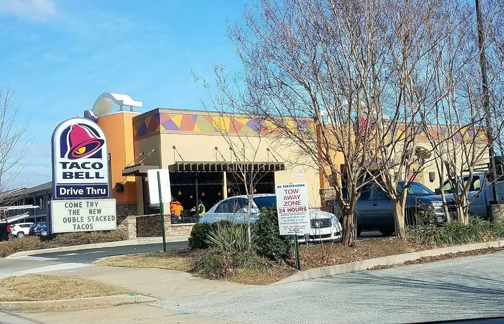 Taco Bell | meal takeaway | 271 S Gay St, Auburn, AL 36830, USA | 3348212017 OR +1 334-821-2017