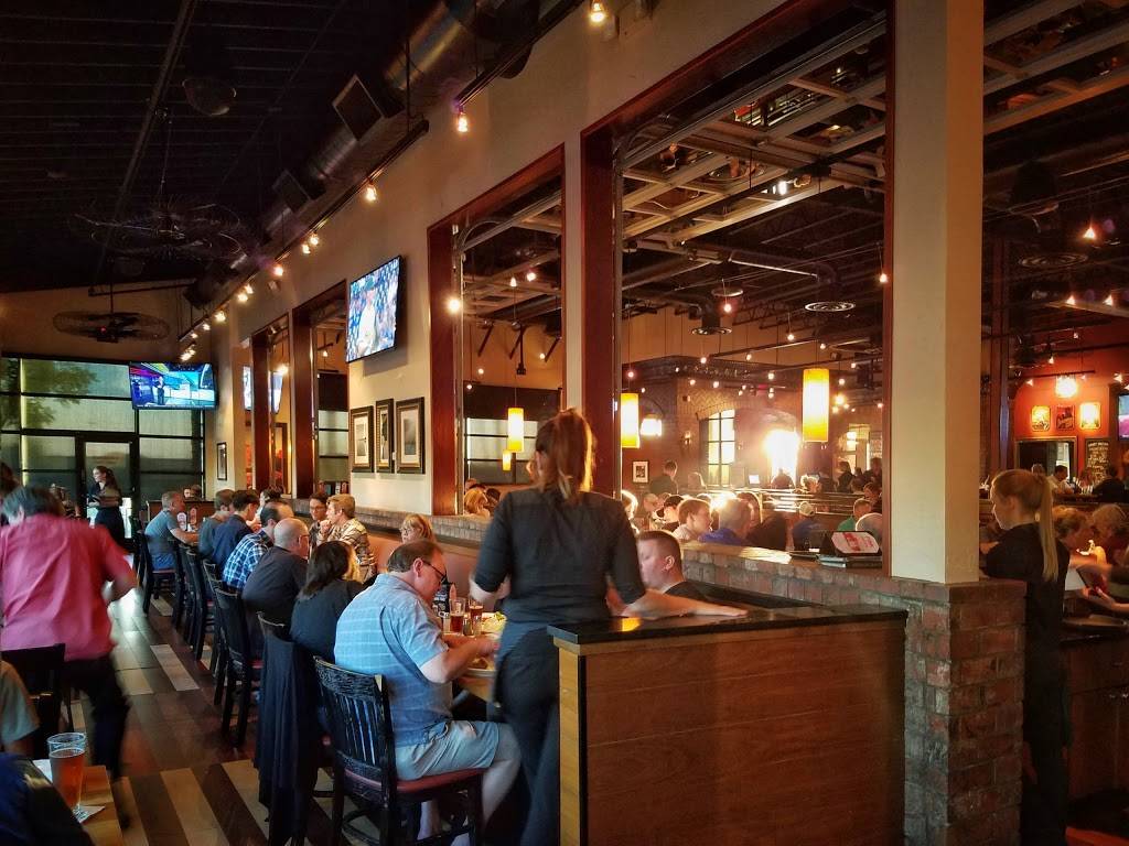 BJs Restaurant & Brewhouse | restaurant | 2730 E Bidwell St, Folsom, CA 95630, USA | 9164042000 OR +1 916-404-2000