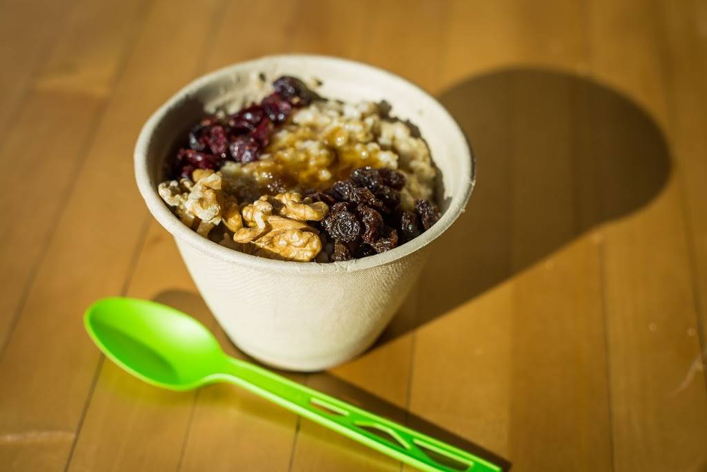 Fresh Corner Market | restaurant | Johnson Lane, Eugene, OR 97403, USA | 5413468212 OR +1 541-346-8212