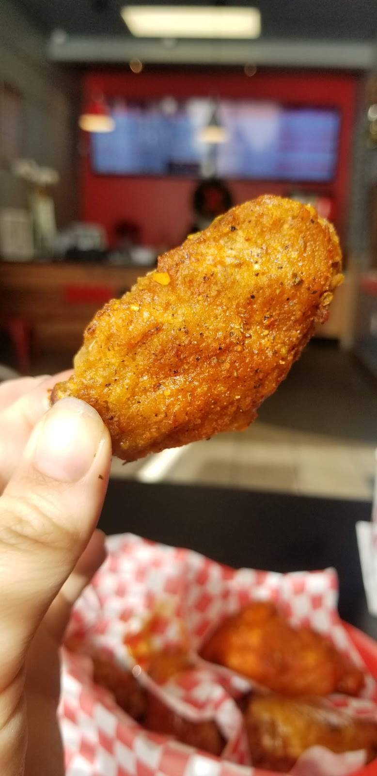 Boom Chicken | restaurant | 1063 E Ave. J #101, Lancaster, CA 93535, USA | 6615799892 OR +1 661-579-9892