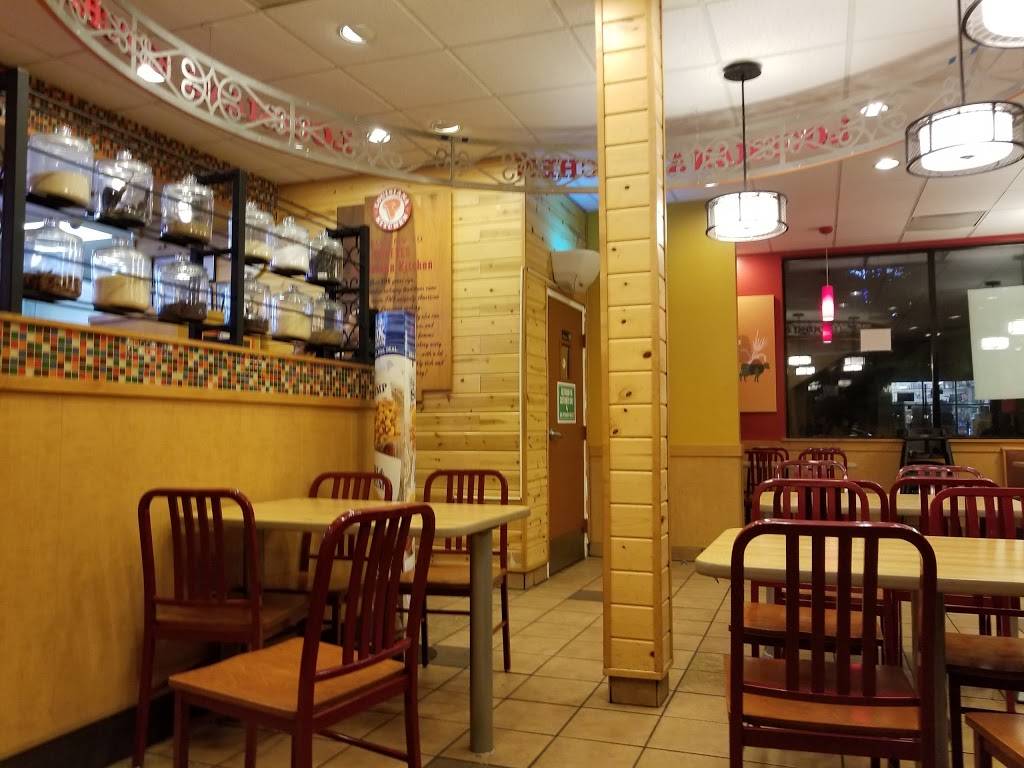 Popeyes Louisiana Kitchen | restaurant | 1775 San Pablo Ave, Berkeley, CA 94702, USA | 5109827353 OR +1 510-982-7353