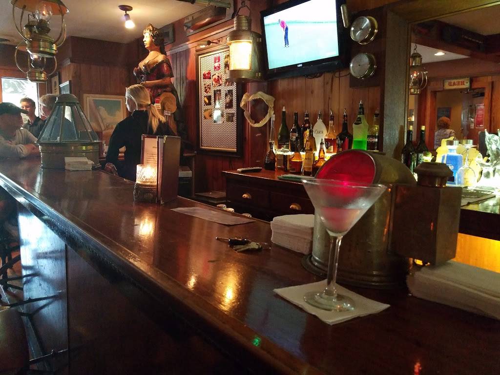 Mariners Inn | restaurant | 5339 Lighthouse Bay Dr, Madison, WI 53704, USA | 6082463120 OR +1 608-246-3120