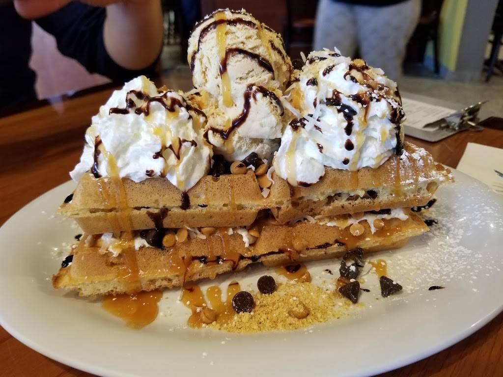 J & M Diner | restaurant | 50 Worcester Rd, Framingham, MA 01702, USA | 5088757811 OR +1 508-875-7811