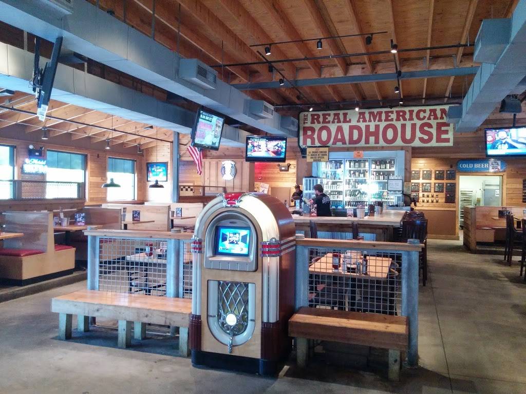 Logans Roadhouse | restaurant | 2775 Legends Pkwy, Prattville, AL 36066, USA | 3342859900 OR +1 334-285-9900